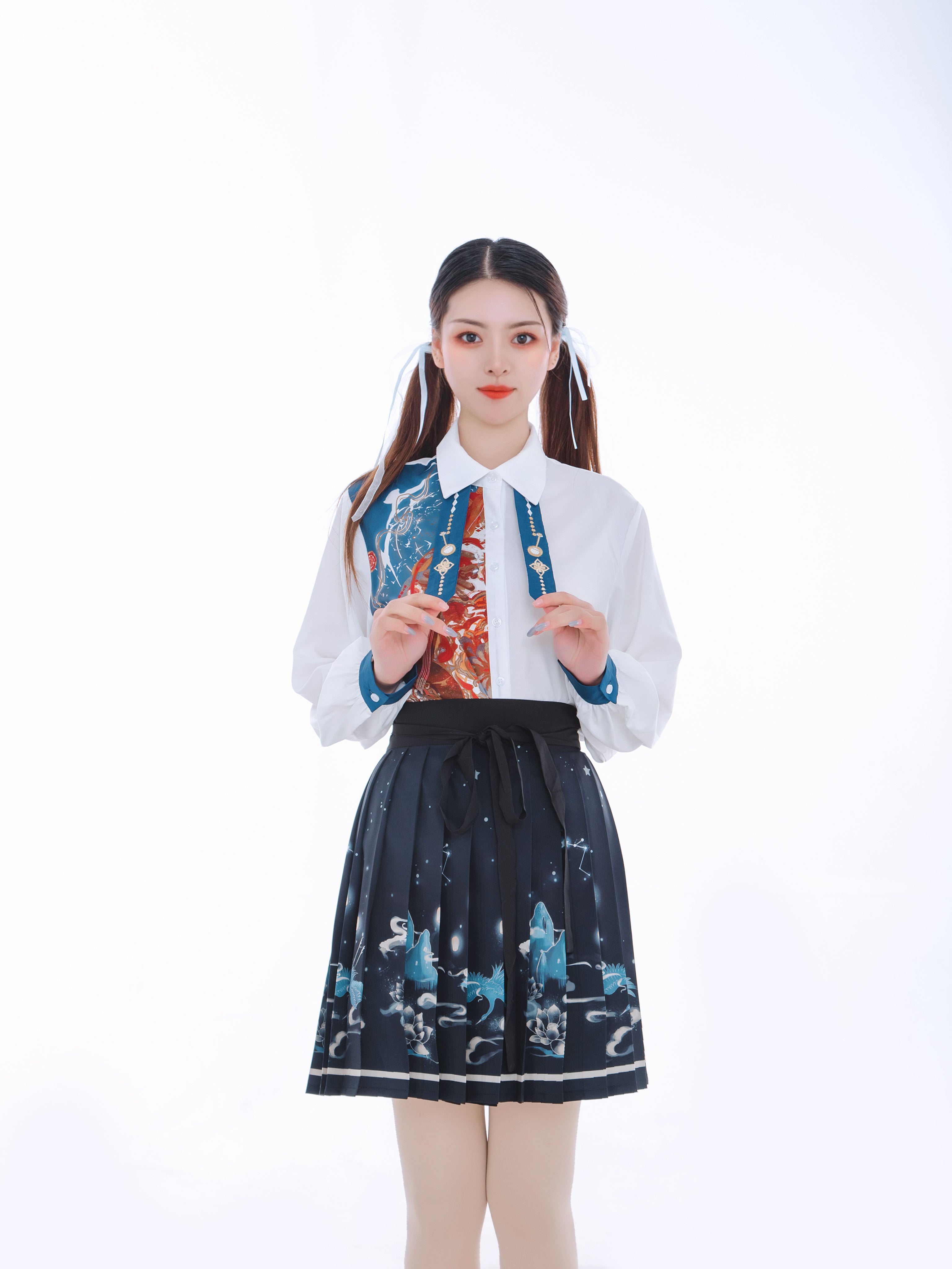 Loquat Flower Long-Sleeve Blouse